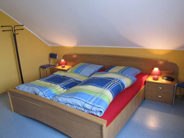 Ganze Ferienwohnung, Ferienwohnung Mauer, Wohnung "A" in Heede, Landkreis Emsland