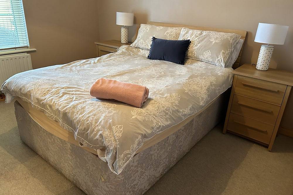 Entire apartment, 2 Bedroom Apartment, Bushmills, North Coast in Bushmills, County Antrim