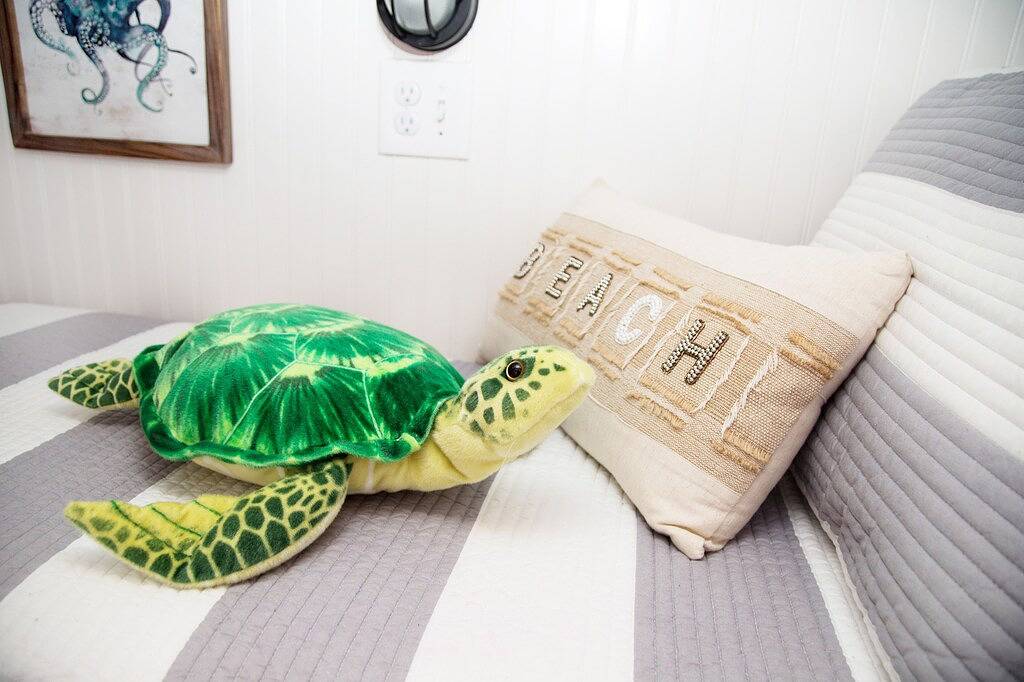 Entire apartment, Top Floor! Beachfront View, Heated Pool, Casa Del Mar! in Galveston Island, Galveston