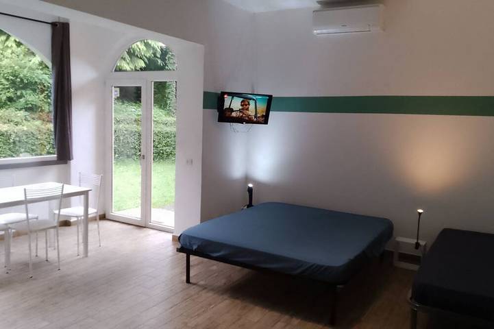 Ferienwohnung für 3 Personen, mit Garten in Comune di Stresa