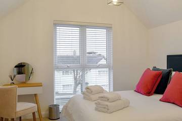 Log Cabin for 4 People in Padstow, Cornwall, Photo 4