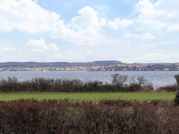 Feriehus for 8 personer, med have og terrasse - 1