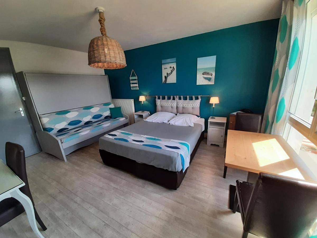 Double Room with Garden View in Saint-Palais-sur-Mer, Côte de Beauté