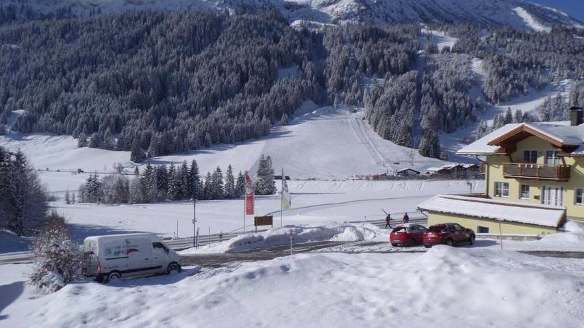 BnB für 2 Personen, mit Terrasse und Ausblick in Tannheimer Tal - 4