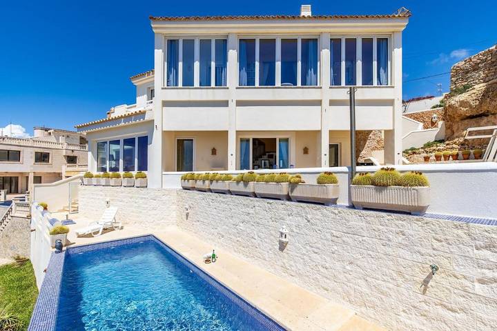 Casa rural para 6 personas, con vistas además de balcón y piscina en El Toro - 2