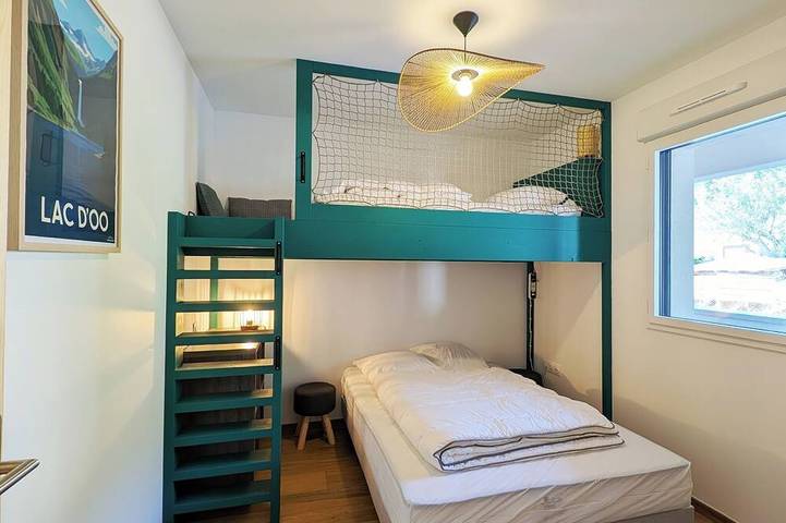 Appartement entier, Appt T3 duplex bord du lac avec jardin in Génos, Pyrénées
