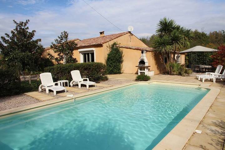 Location de vacances pour 11 personnes, avec Jardin à Le Thoronet