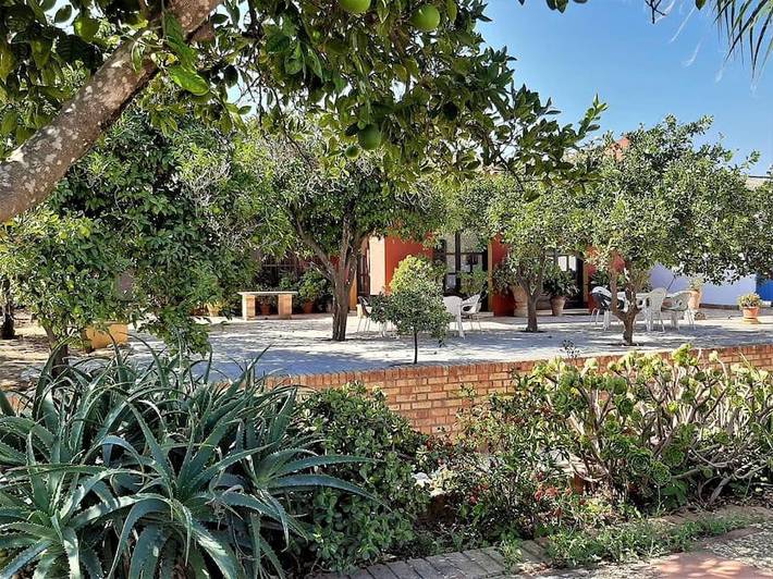 Casa rural para 8 personas, con piscina además de terraza y jardín, Se admiten mascotas en Arcos de la Frontera - 3