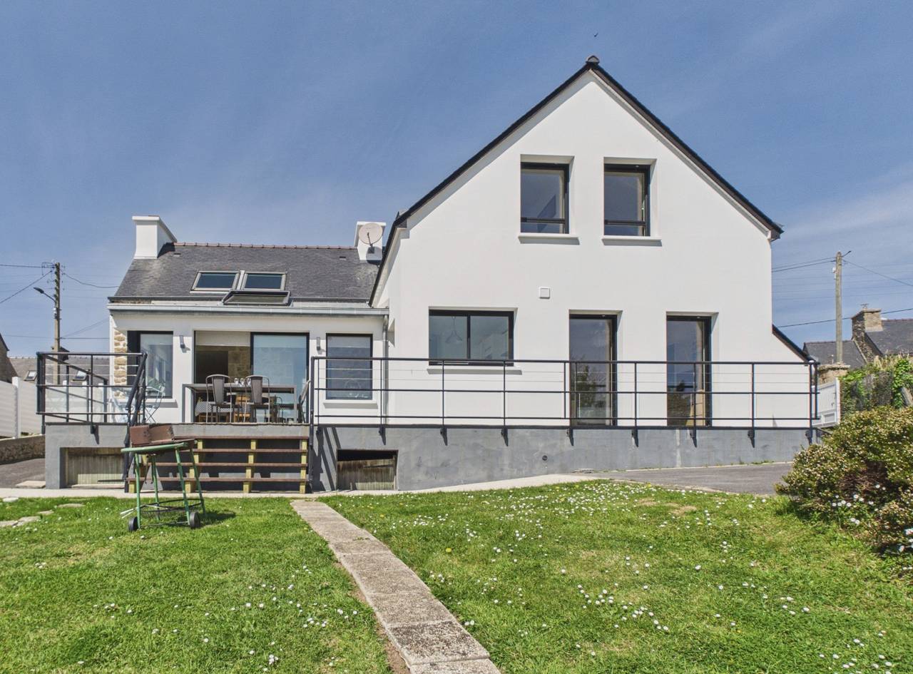 Accès direct mer - Charmante maison pour 8 pers in Plouguerneau, Región de Brest