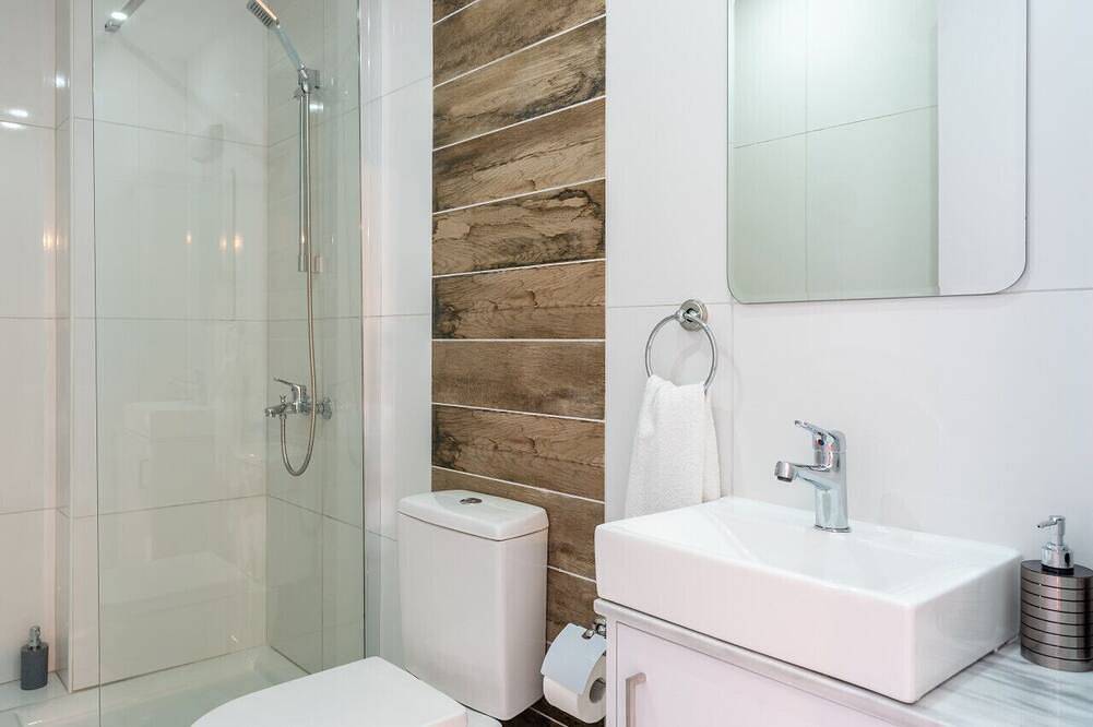 Entire apartment, Luna - Homely Studio W/ Balcony in Larnaca in Larnaca, Larnaca District