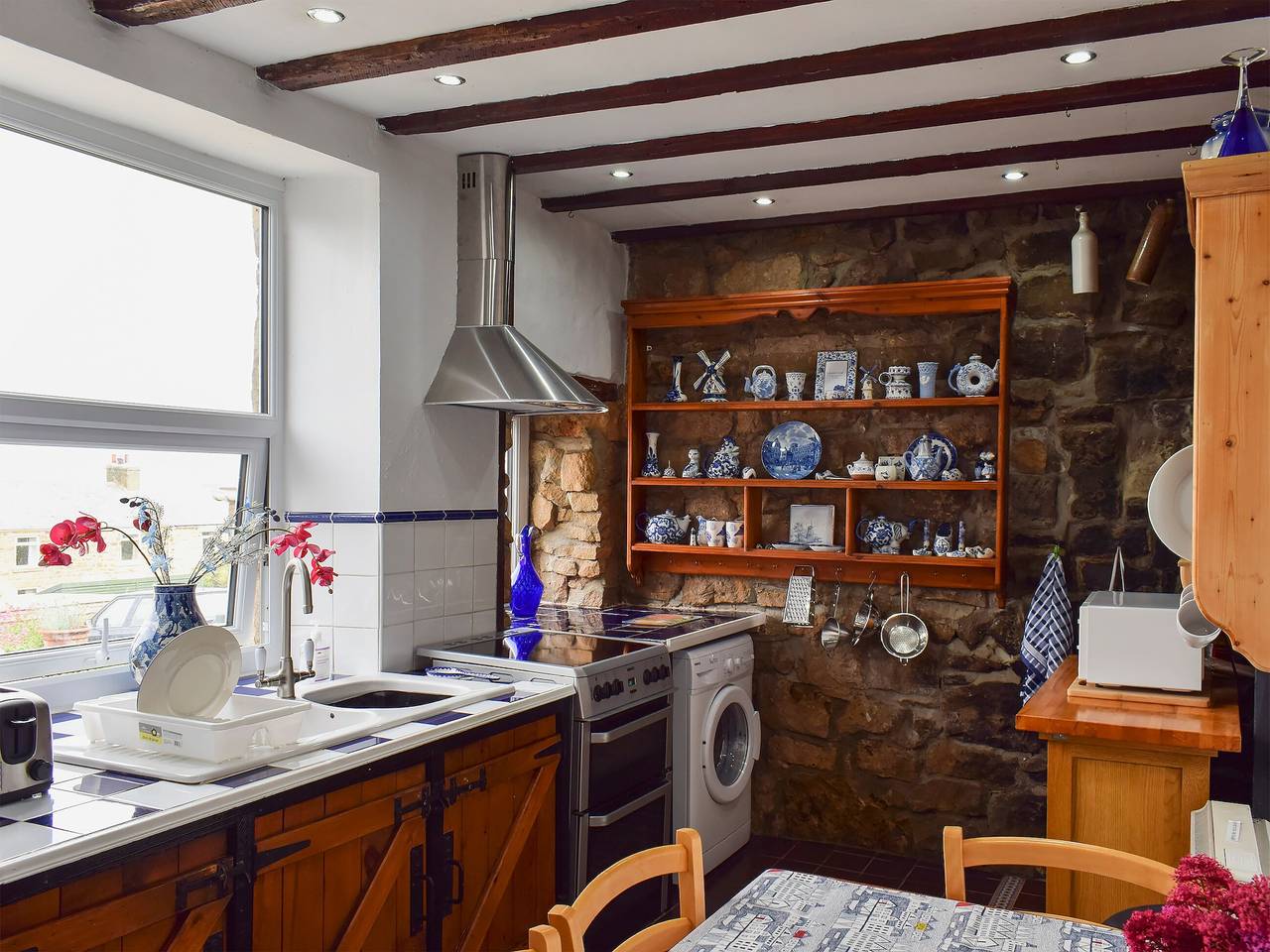 Sea Breeze Cottage  in Staithes, North York Moors