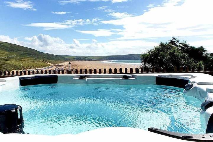 Apartment for 6 people, with balcony and hot tub in Woolacombe