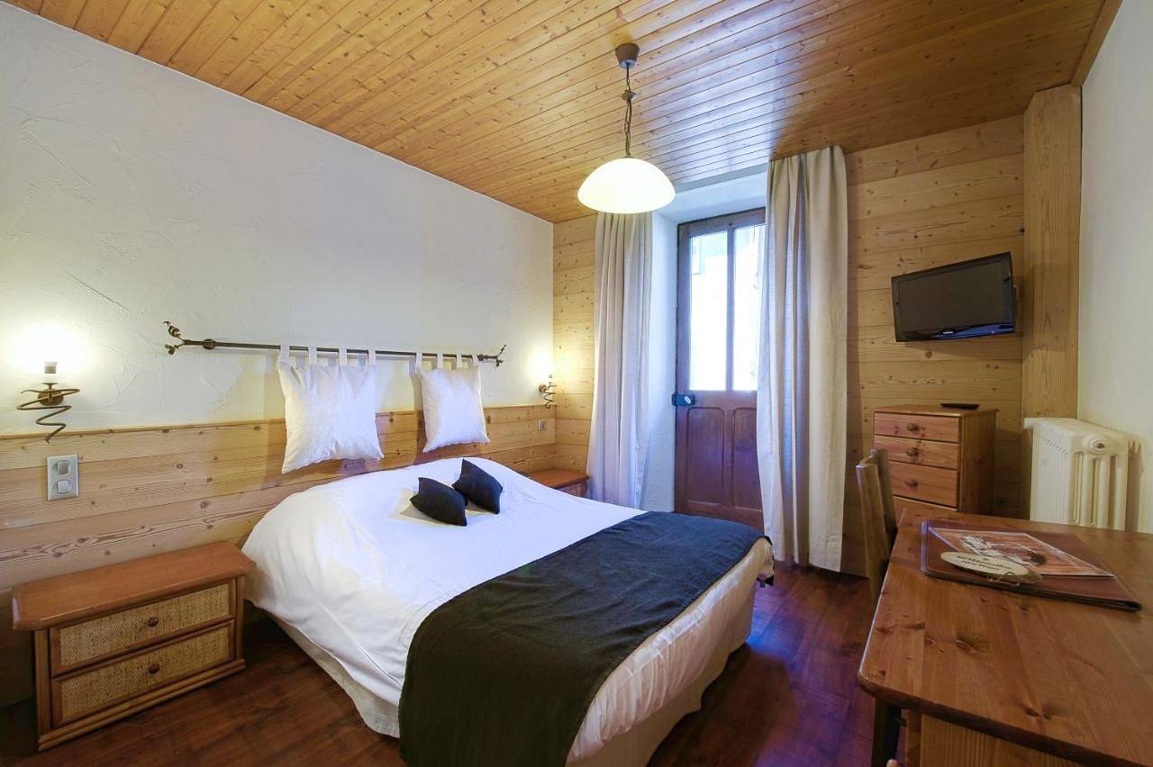 Hotel Du Commerce in Thônes, Région d'Annecy