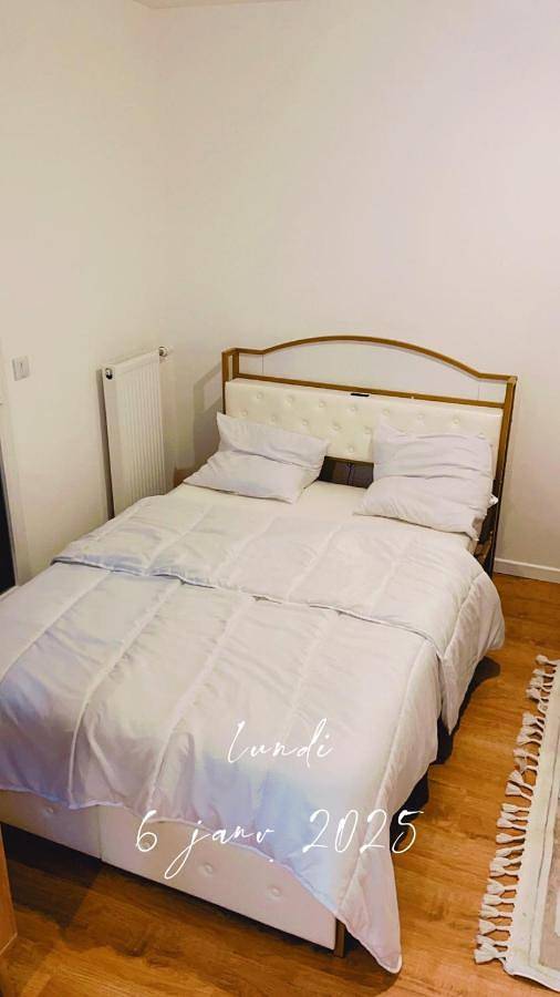 Gîte pour 2 personnes, avec vue à Romainville - 3