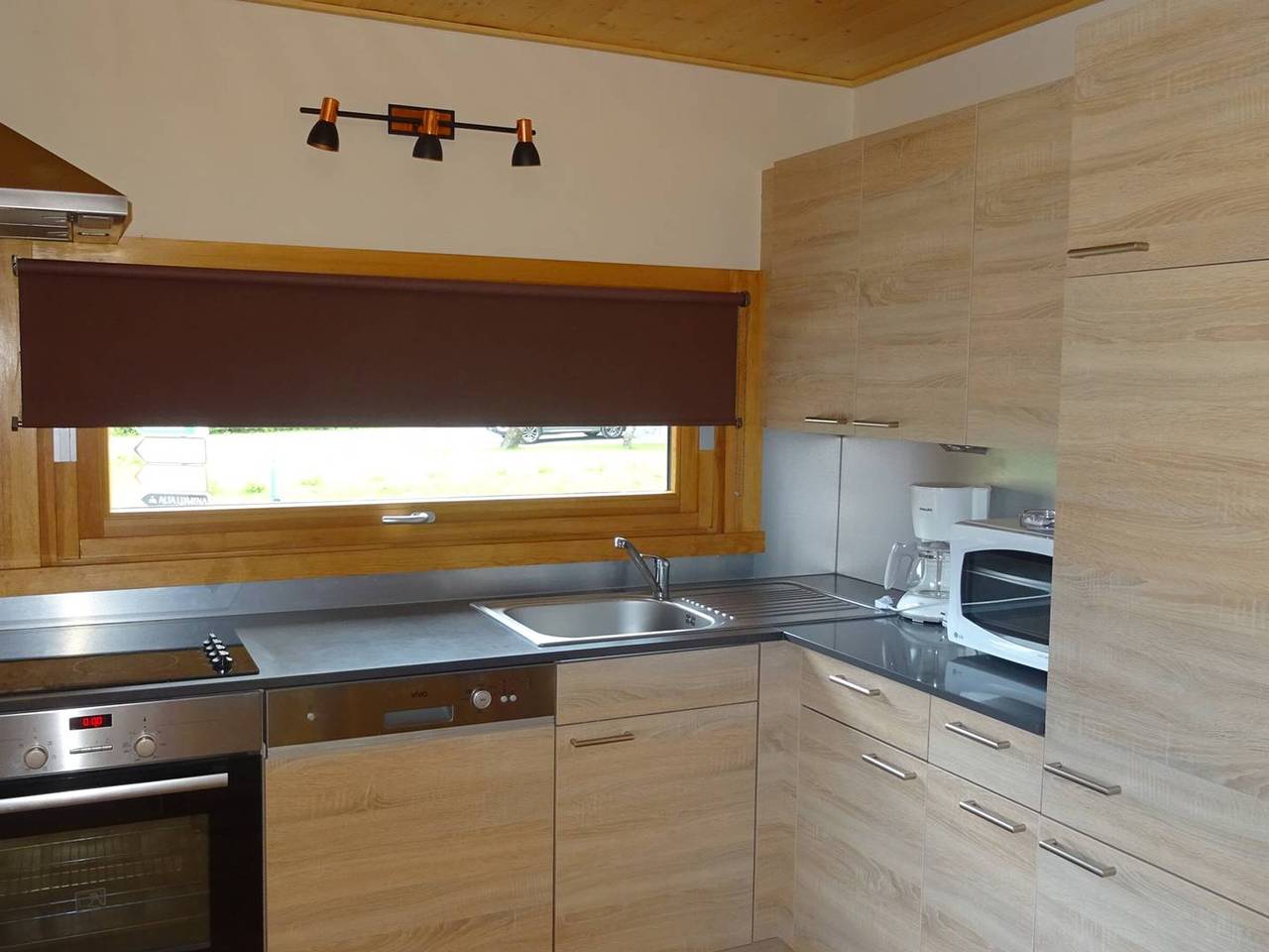 Entire apartment, Spacious 2-Br Apartment in Les Gets - Central Location, Sleeps 6, Wifi, Garage, Winter Shuttle in Les Gets, Les Portes du Soleil