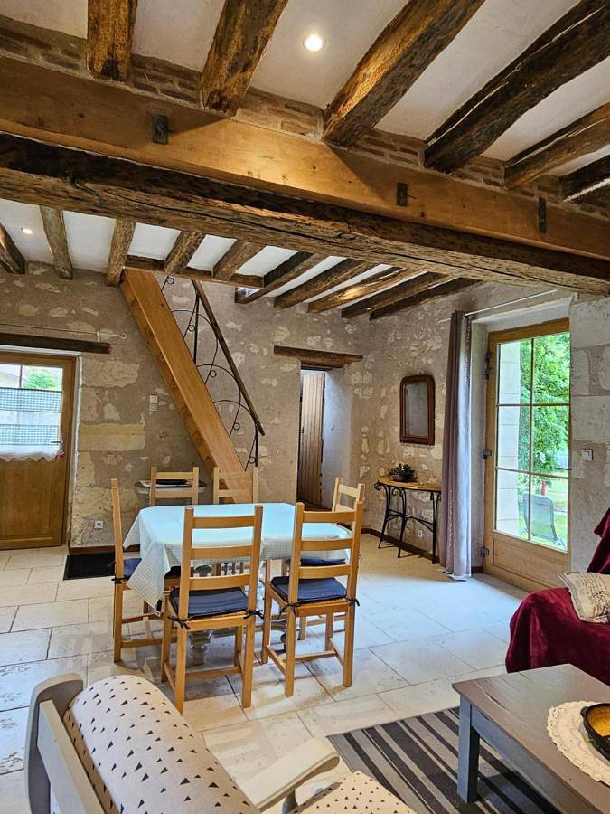 Location de vacances pour 7 personnes, avec terrasse, adapté aux familles à Seigy - 4