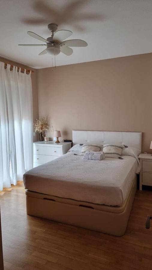 Gîte pour 3 personnes, avec terrasse et piscine à Ciudad Real