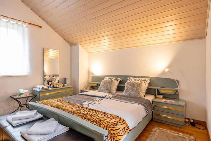 Gîte pour 2 personnes, avec jardin ainsi que terrasse et jacuzzi à Port-Valais - 2