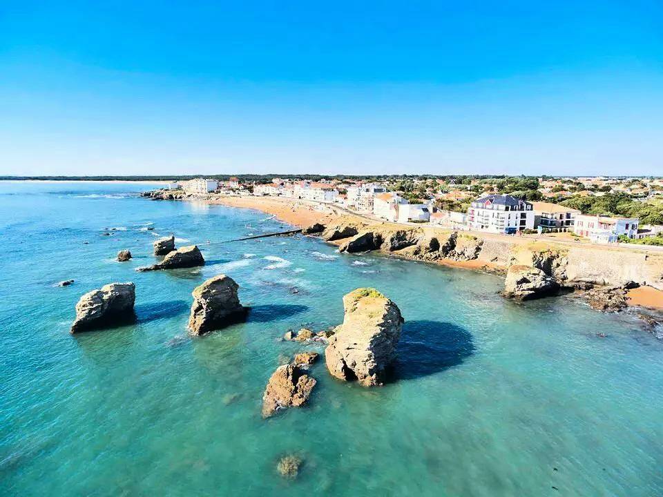Bungalow Toilé 3 pièces 5 personnes avec électricité - sans sanitaires in Saint-Hilaire-de-Riez, Vendée
