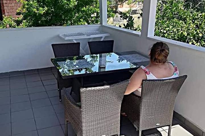 Ganze Wohnung, 2-Zimmer-Ferienwohnung am Strand Loviste (Peljesac in Dubrovnik-Neretva