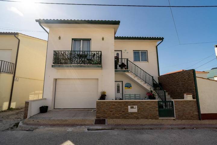 Location de vacances pour 5 personnes, avec Balcon dans Costa de Lavos