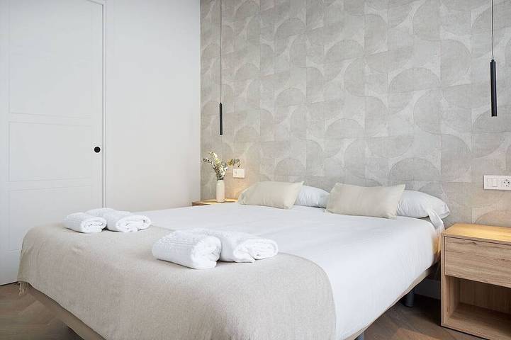 Entire apartment, Opera | The Rentals Collection in Zurriola (San Sebastian), San Sebastian