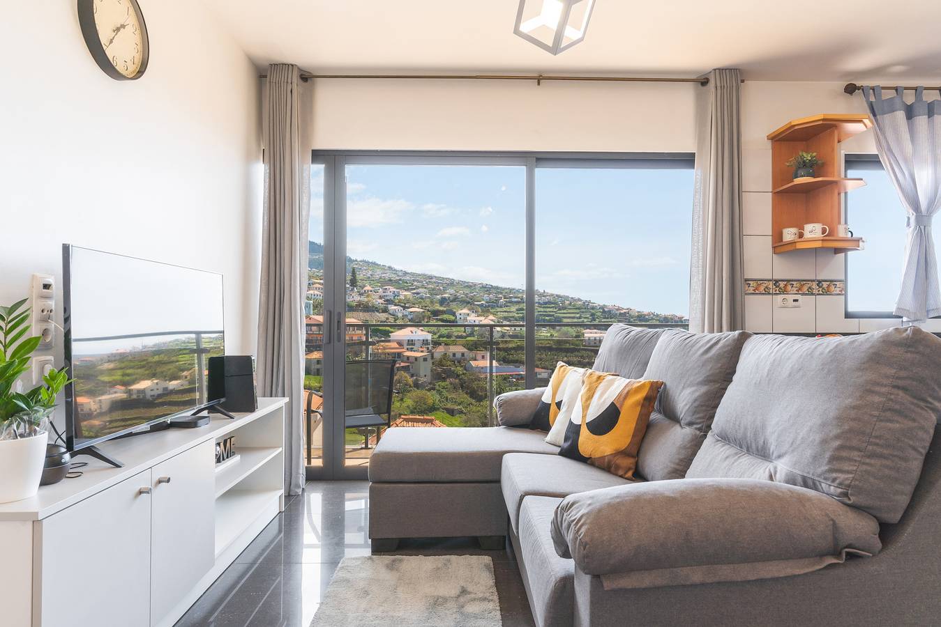 Ganze Wohnung, Porlamar Apartment in Calheta, Madeira