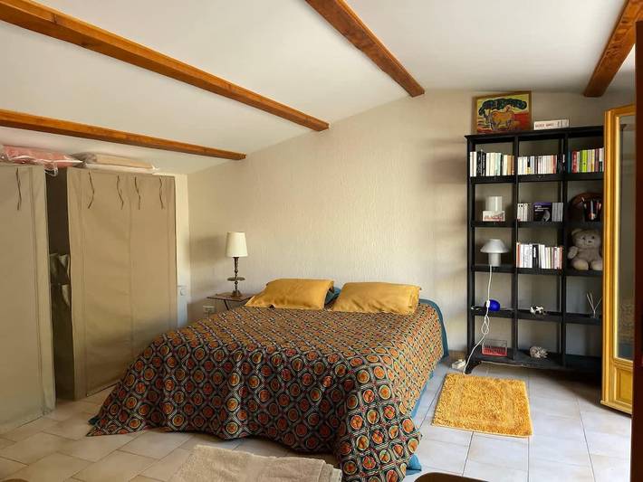 Gîte pour 2 personnes, avec piscine et jardin à Cabrières-d'Avignon - 4