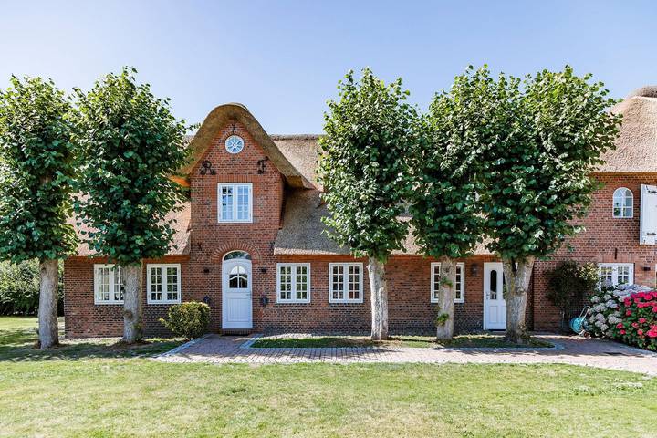 Ferienhaus für 8 Personen, mit Terrasse und Garten sowie Sauna