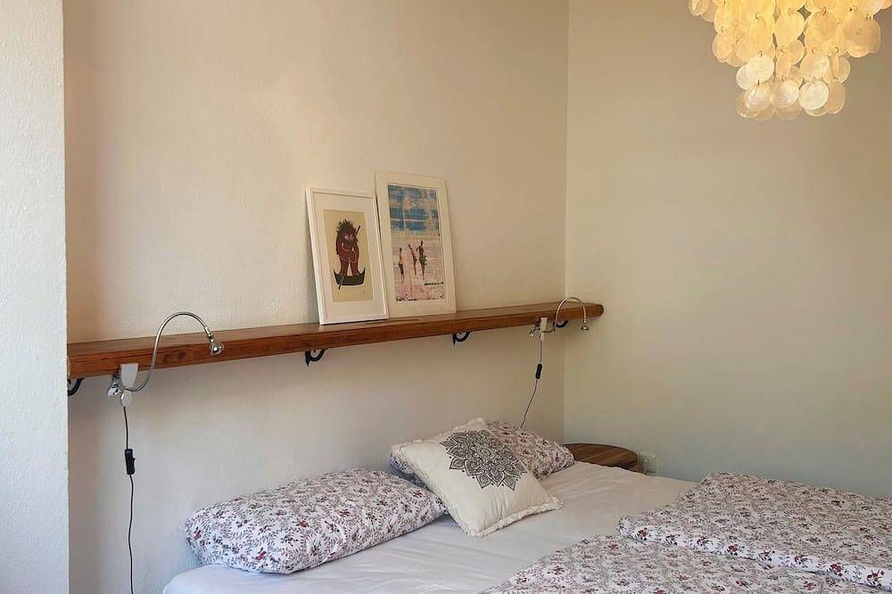 Apartamento entero, Sol, descanso y relajación - apartamento a solo 100 metros de la playa in Puerto Naos, Los Llanos de Aridane