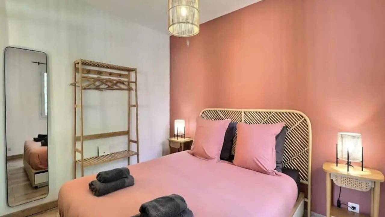 Appartement de vacances entier, Appartement de vacances pour 3 personnes avec terrasse in Ventabren, Côte méditerranéenne (France)