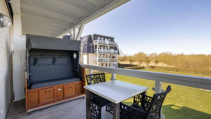 Ferienwohnung für 3 Personen, mit Balkon und Sauna in Wremen