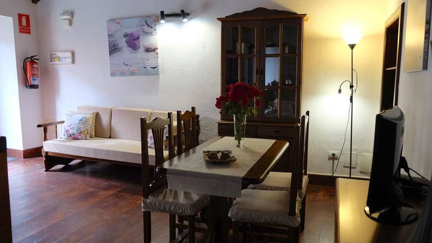 Appartement entier, Charmant appartement avec terrasse à Los Silos - 40 m² in La Tierra del Trigo, Los Silos