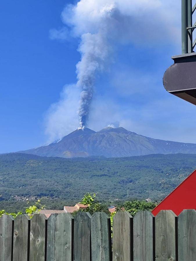 Appartamento per 5 persone, con giardino e panorama a Linguaglossa