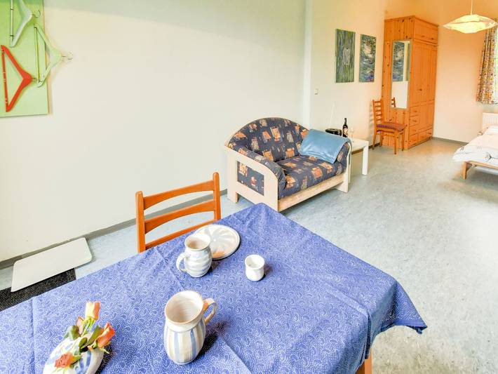 Ganze Wohnung, Ferienwohnung für 2 Personen mit Garten in Rövershagen, Rostock und Umgebung