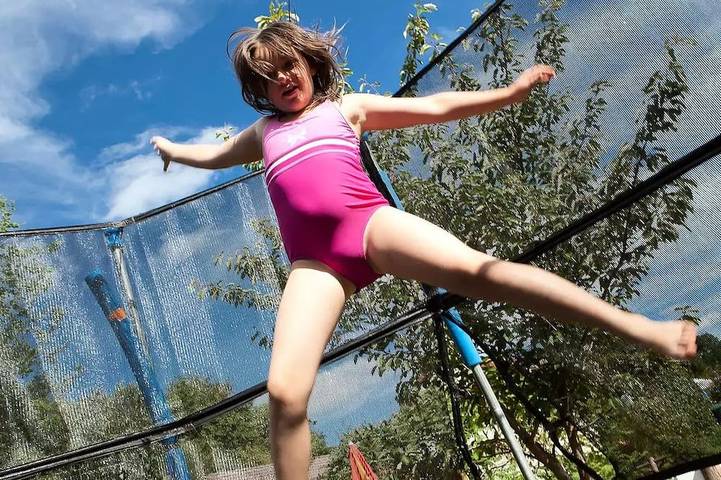 Gîte pour 4 personnes, avec piscine et terrasse à Saint-Léger-de-Fougeret - 2