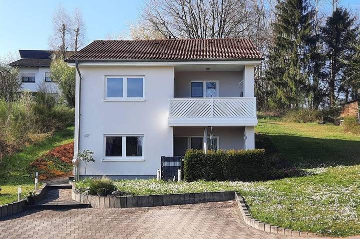 Holiday home for 5 people, with balcony and garden, with pets - 1