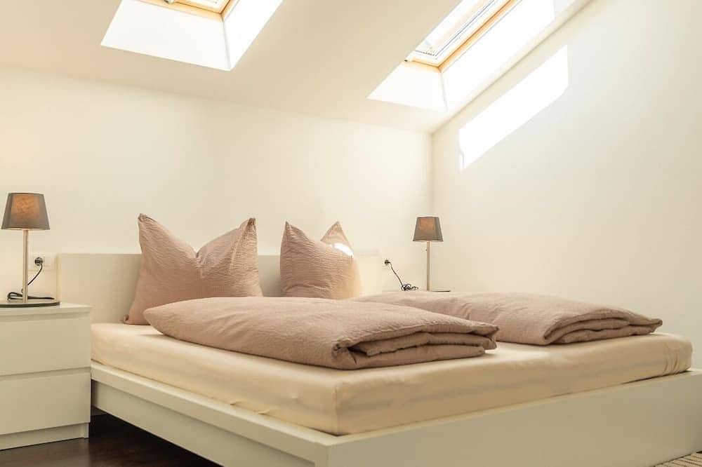 Ganze Wohnung, Gemütliche Dachgeschosswohnung mit Schönem Ausblick in Algund, Texelgruppe