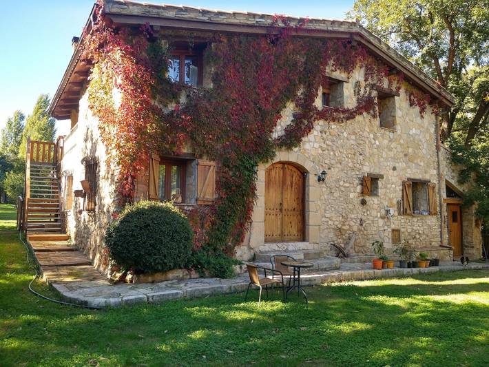 Casa rural para 6 personas, con Jardín y Piscina para niños
