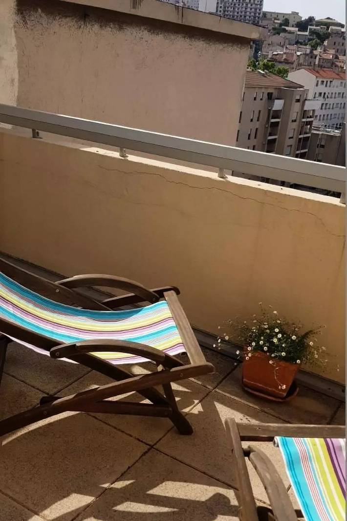 Gîte pour 3 personnes, avec balcon dans Plage des Catalans - 3