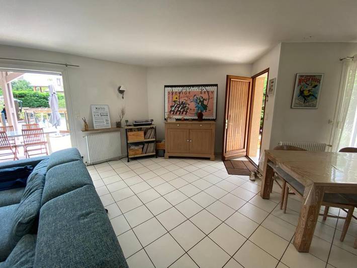 Location de vacances pour 7 personnes, avec piscine ainsi que terrasse et jardin à Saint-Aubin-de-Médoc - 3