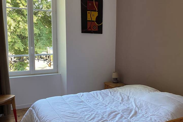 Gîte pour 12 personnes, avec Jardin à Espinchal - 3