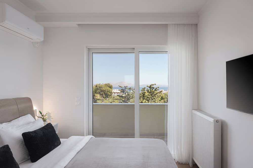 Geheel appartement, Athenian Riviera Sea View Penthouse, Apartment in Varkiza, Vari