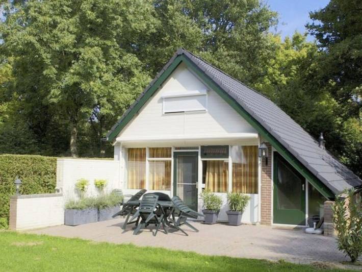 Vakantiepark voor 6 personen, met Terras en Tuin in Simpelveld
