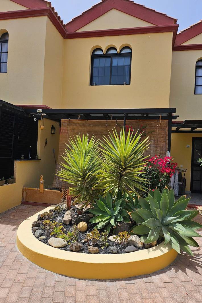 Ferienhaus für 2 Personen, mit Garten und Pool