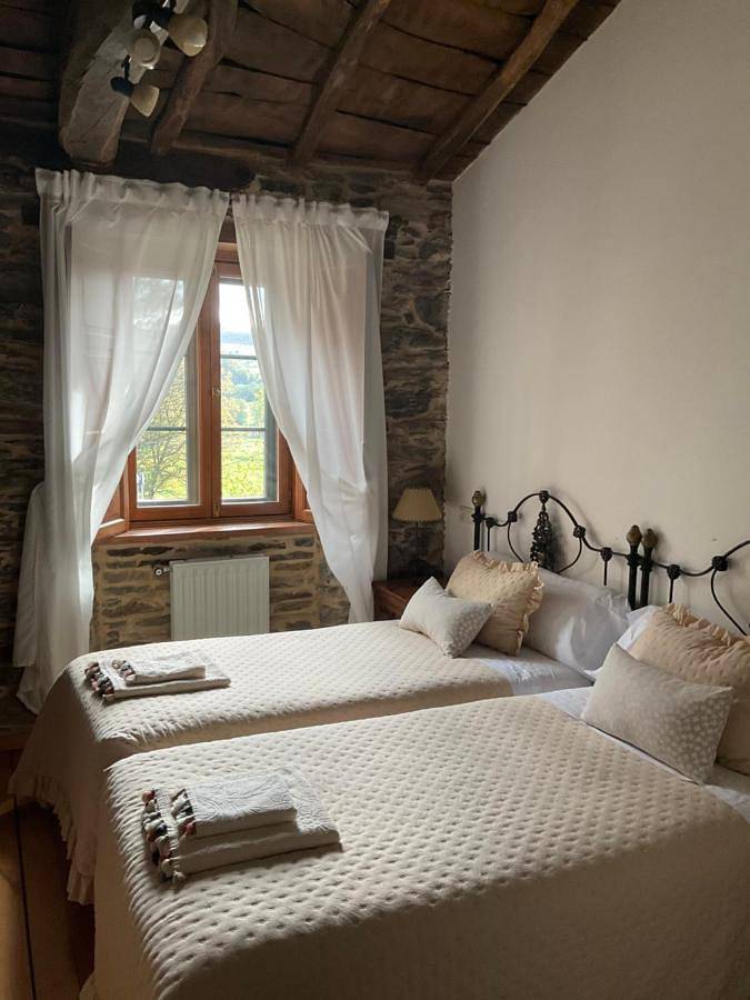Casa rural para 2 personas, con Terraza además de Jardín y Vistas en Arzúa - 3
