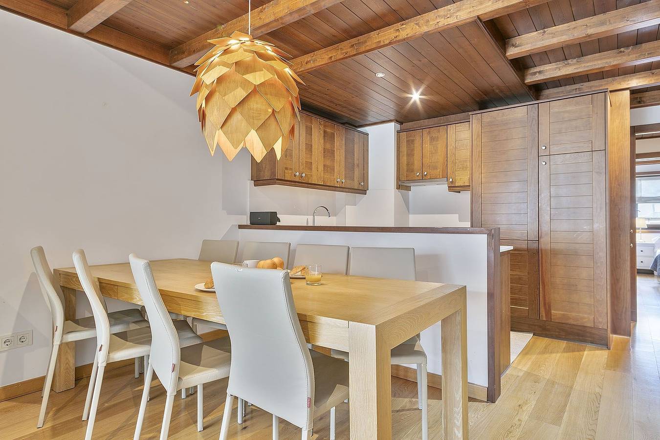 Ganze Wohnung, Ferienwohnung für 8 Personen mit Balkon in Baqueira, Naut Aran