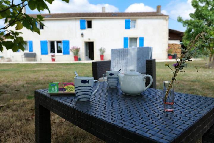 Chambre d’hôte pour 4 personnes, avec terrasse et jardin à Saint-Just-Luzac - 3