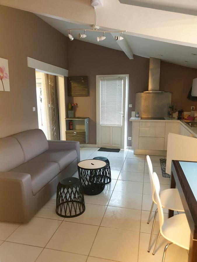 Maison d’hôte pour 4 personnes, avec jacuzzi et terrasse