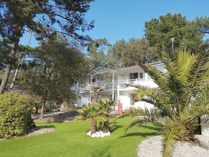 Hôtel pour 2 personnes, avec jardin ainsi que vue et terrasse, animaux acceptés